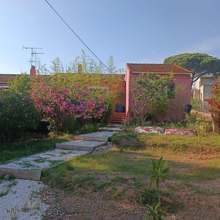 Maison De Vacances, Proche De La Plage Fréjus Esterno foto