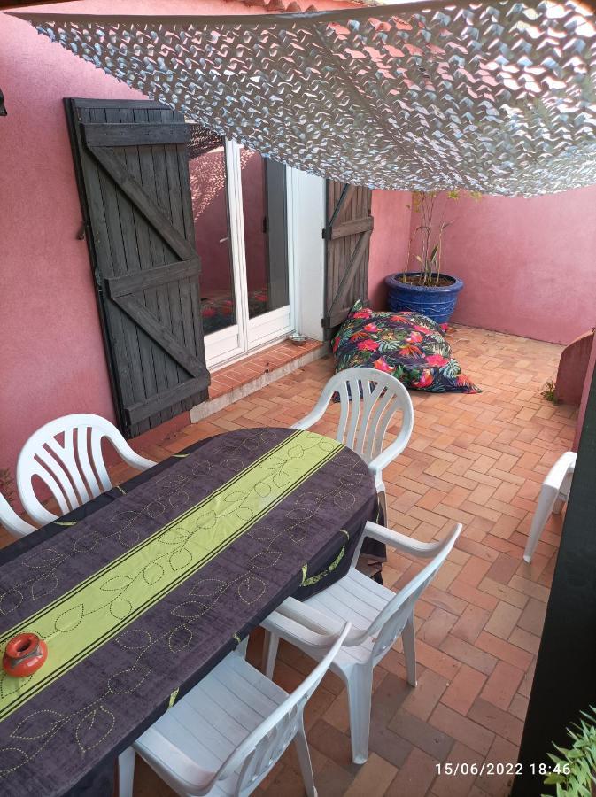 Maison De Vacances, Proche De La Plage Fréjus Esterno foto